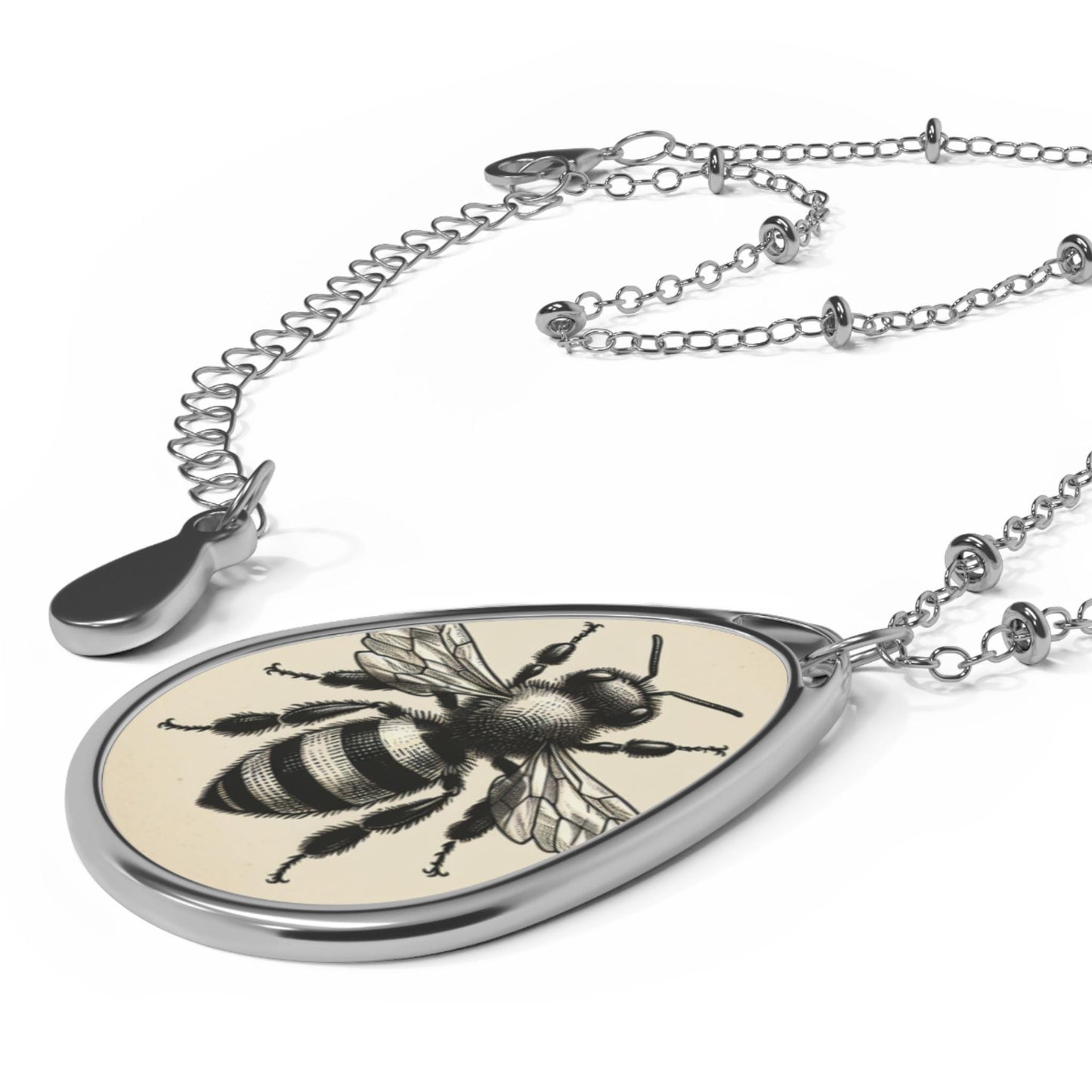 Vintage Bee Oval Necklace: Zinc Alloy Pendant, Eco-Friendly Jewelry